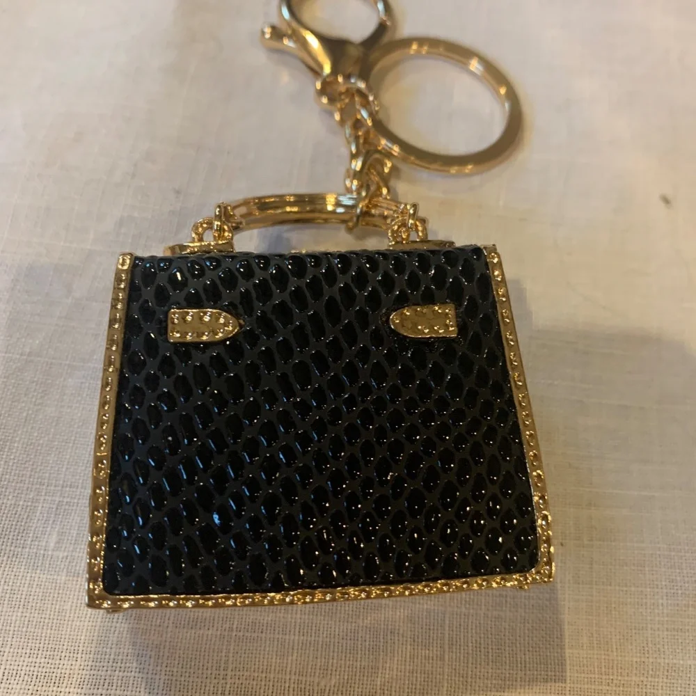 NWOT Black/Gold Handbag Key/Purse Charm